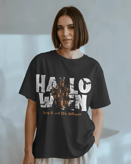 Haunted Halloween oversized tee